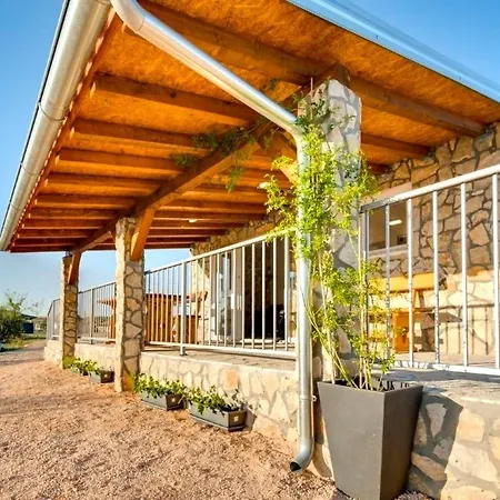 Holiday Home Villa Juli 別荘