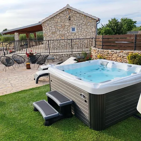 Holiday home Juli With Jacuzzi Sibenik