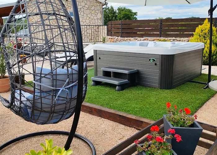 Дом отдыха Holiday Home Villa Juli Шибеник