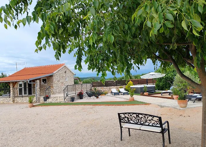 Дом отдыха Holiday Home Villa Juli *