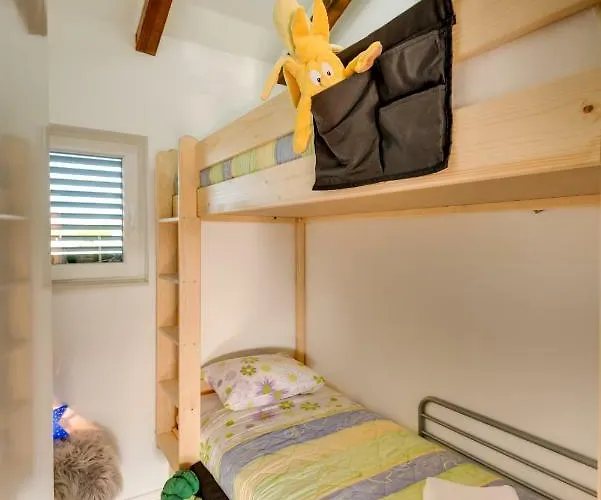 Holiday Home Villa Juli Шибеник